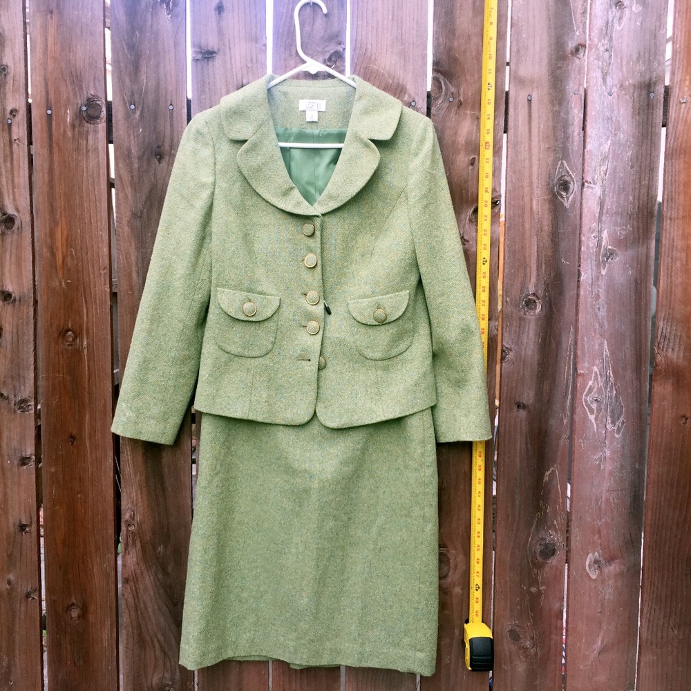 Ann Taylor Green Business Skirt Suit Jacket Pencil